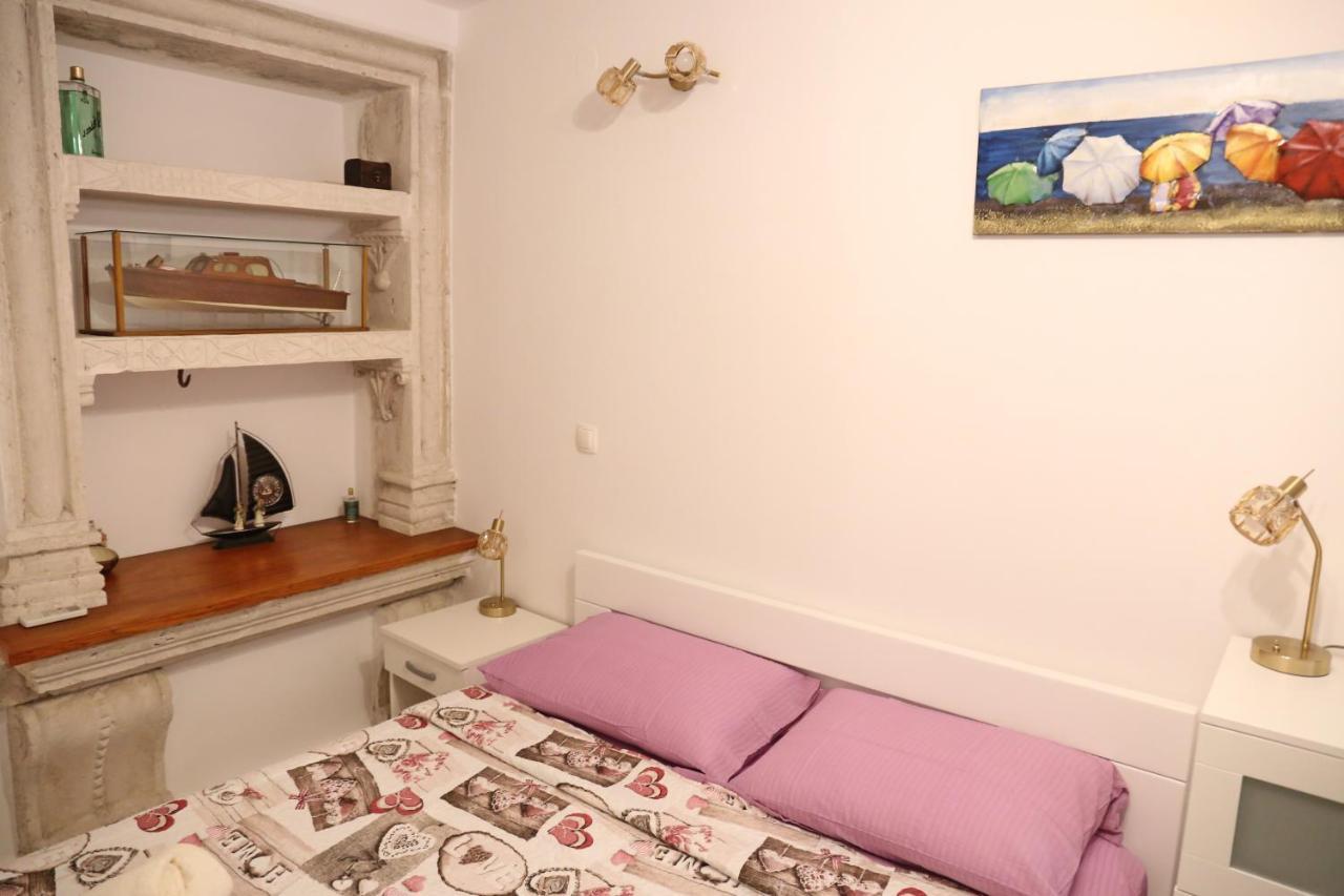 Sailboat apartment Korčula Extérieur photo